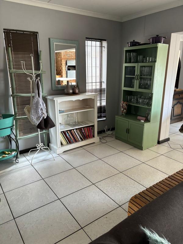 3 Bedroom Property for Sale in Bracken Heights Western Cape